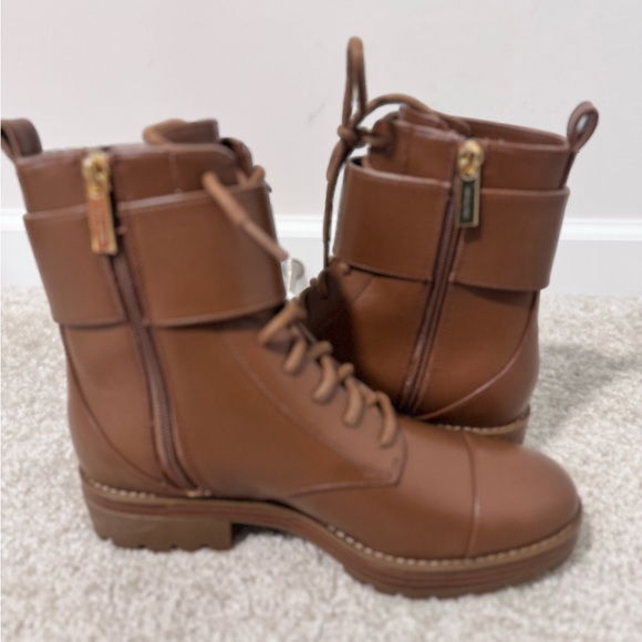 NEW Michael Kors Tatum PU Leather Ankle Lace Up Combat Boots - Picture 3 of 9